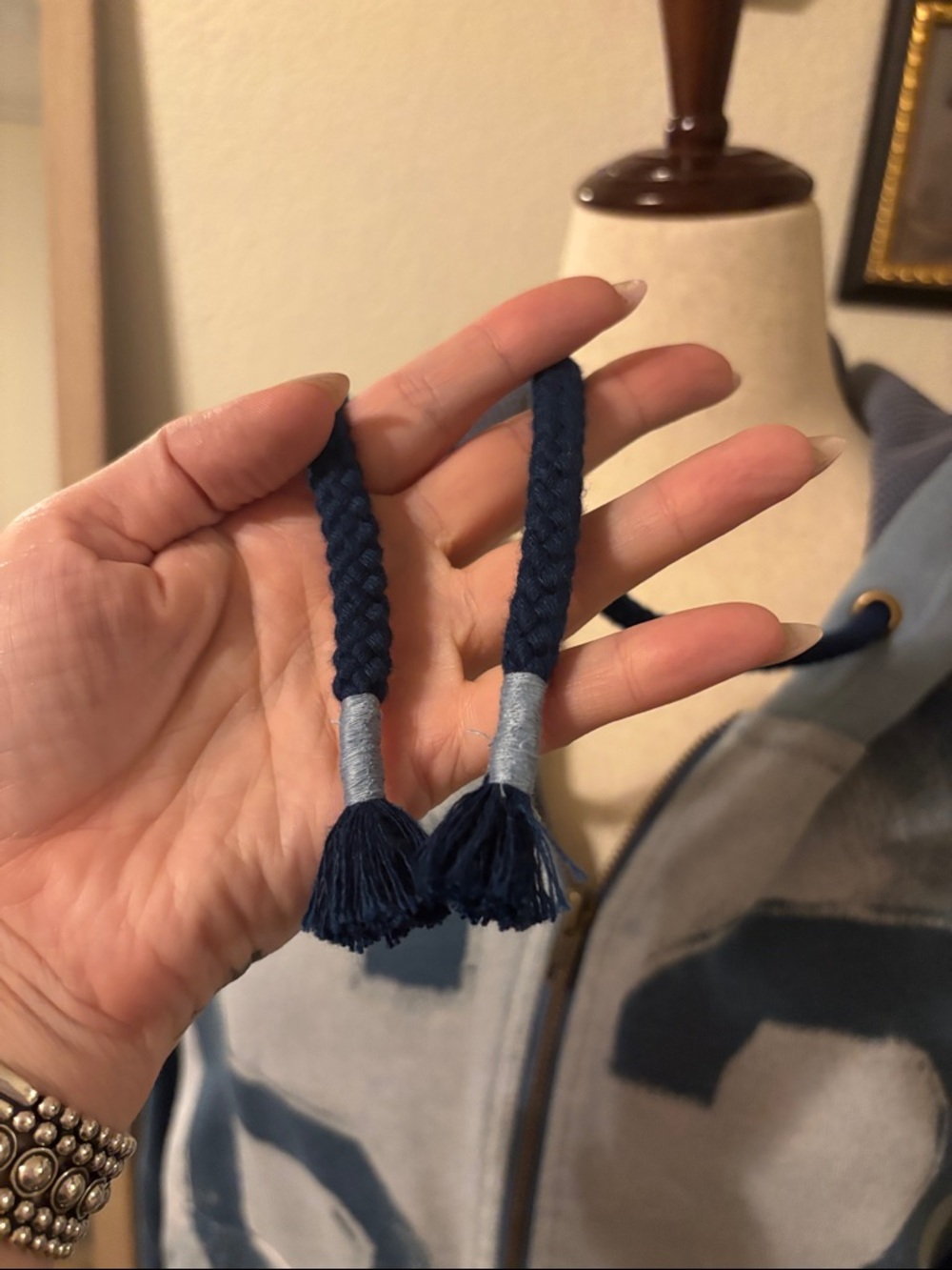 We The Free Wild Blues Hoodie - Casual Light/Dark Blue- Size Large - Picture 4 of 9